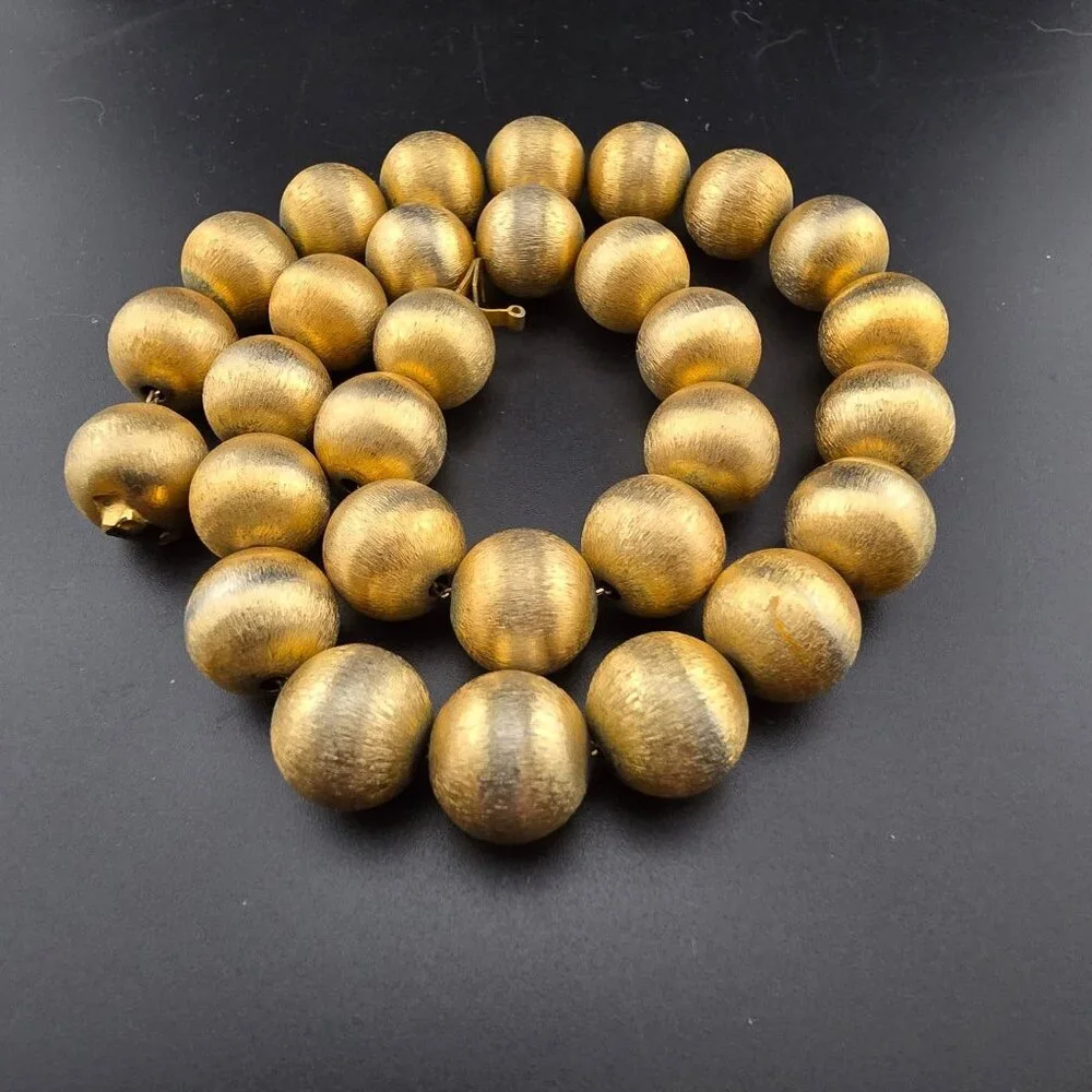 Napier Gold Chunky Beaded Necklace Elegant Brushed Vintage Statement 17" - Picture 11 of 11